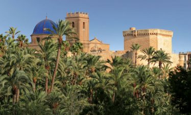 ELCHE + ARAB TEA HOUSE
