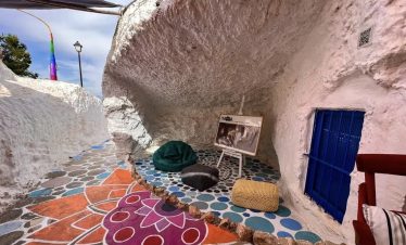 ROJALES: CAVES & SHELL HOUSE